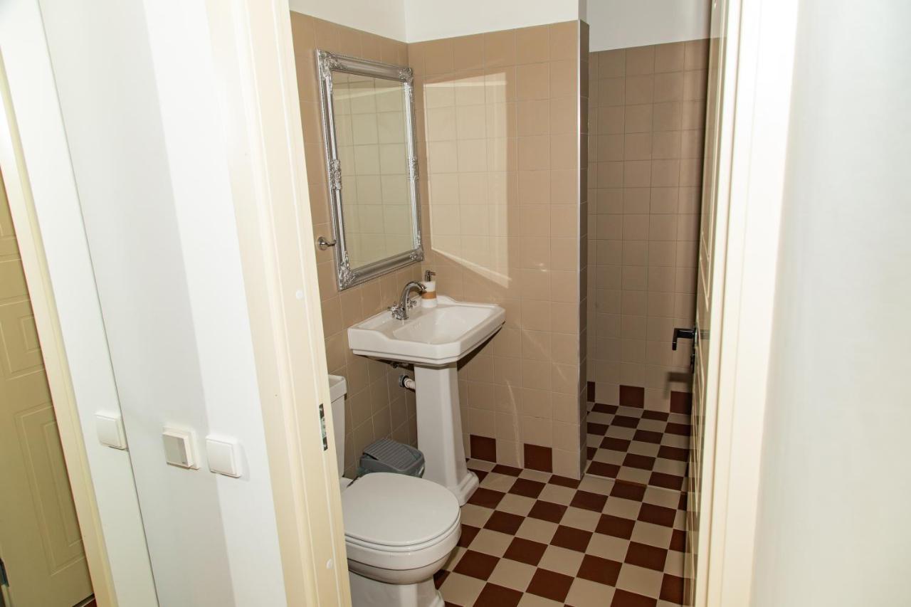Kaunas Embassy Apartments Buitenkant foto