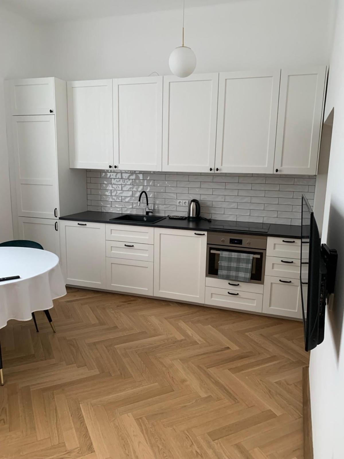 Kaunas Embassy Apartments Buitenkant foto